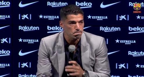 مؤتمر الوداع.. سواريز: ميسي تفاجأ بانتقالي لأتلتيكو مدريد